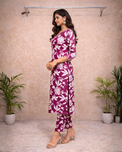 Magenta Floral Printed Straight Kurti Set – Elegant Everyday Ethnic Wear
