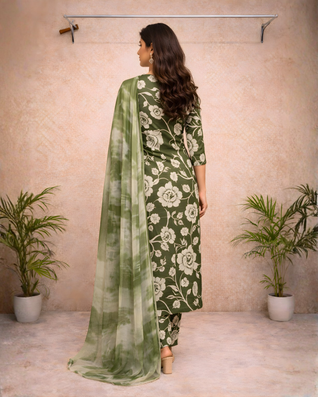 Olive Green Floral Kurti Set with Tie-Dye Dupatta – Elegant Everyday Ethnic Wear