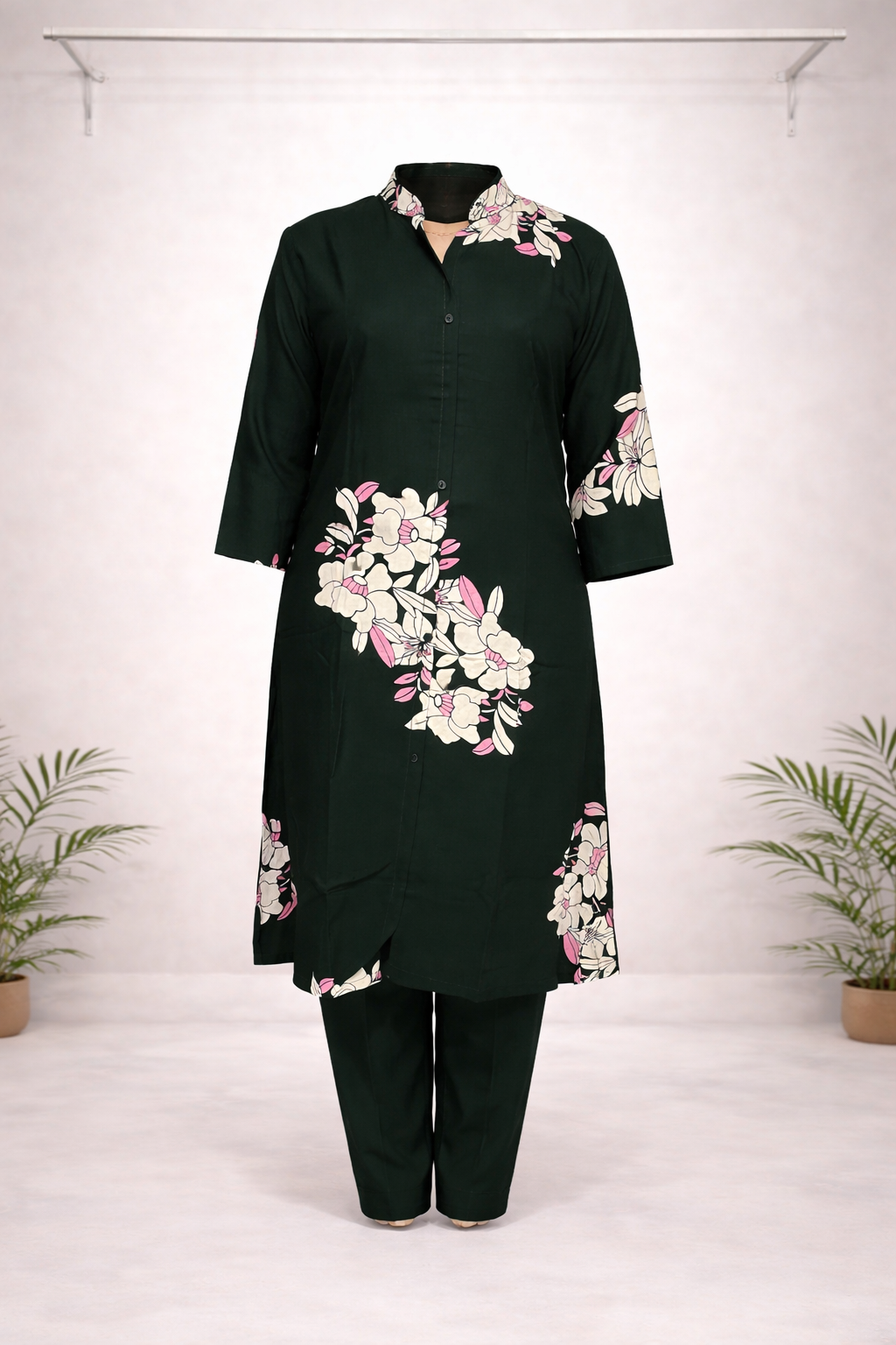 Dark Green Floral Printed Co-ord Set – Kurti Top with Solid Green Pants