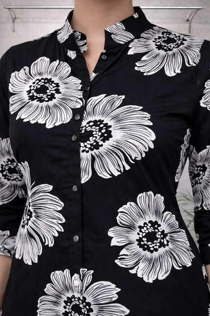 Black & White Floral Printed Kurti Set – Button-Down Front with 3/4 Sleeves & Pants
