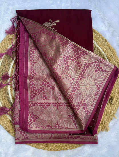 Beautiful Floral Printed Saree – Vibrant Festive Wear with Unstitched Blouse