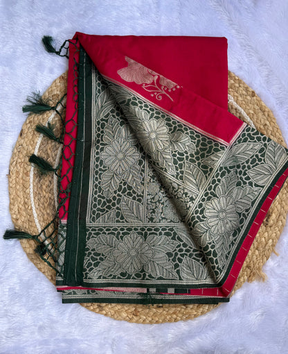 Beautiful Floral Printed Saree – Vibrant Festive Wear with Unstitched Blouse