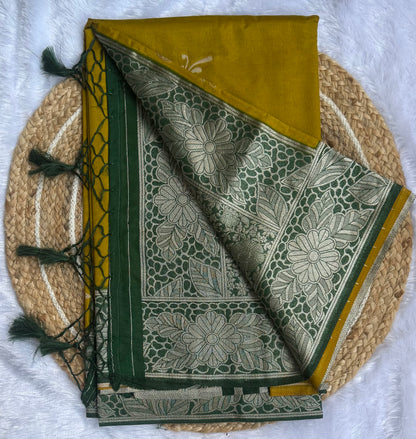 Beautiful Floral Printed Saree – Vibrant Festive Wear with Unstitched Blouse