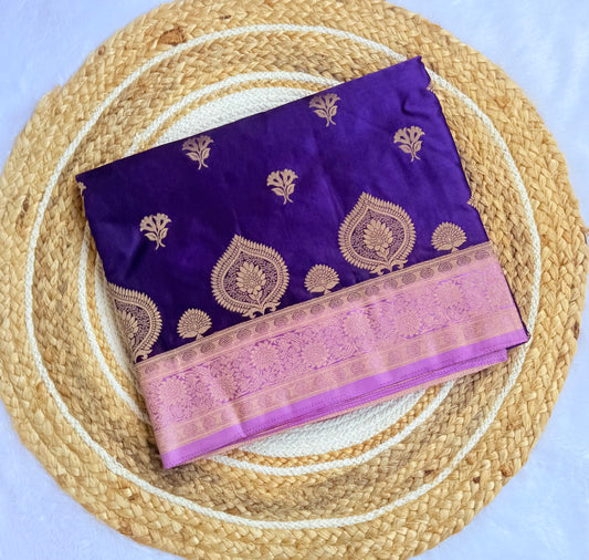 saree gold weaving