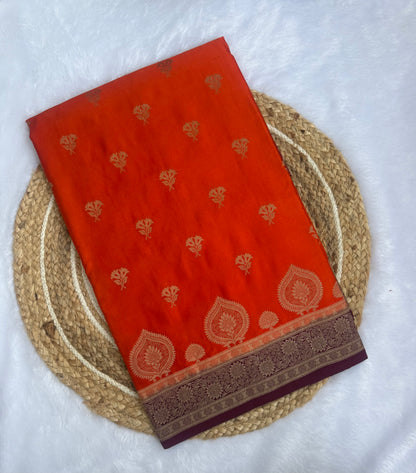 Gold Weaving Saree – Traditional Zari Woven Festive Saree with Blouse