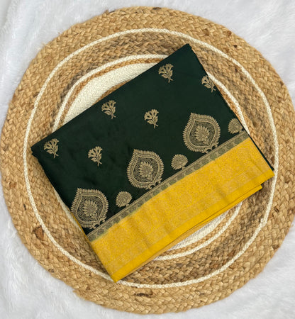 Gold Weaving Saree – Traditional Zari Woven Festive Saree with Blouse