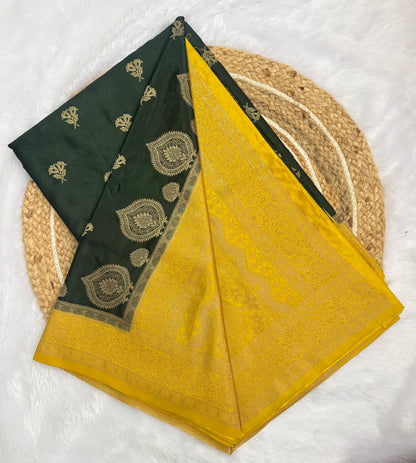 Gold Weaving Saree – Traditional Zari Woven Festive Saree with Blouse