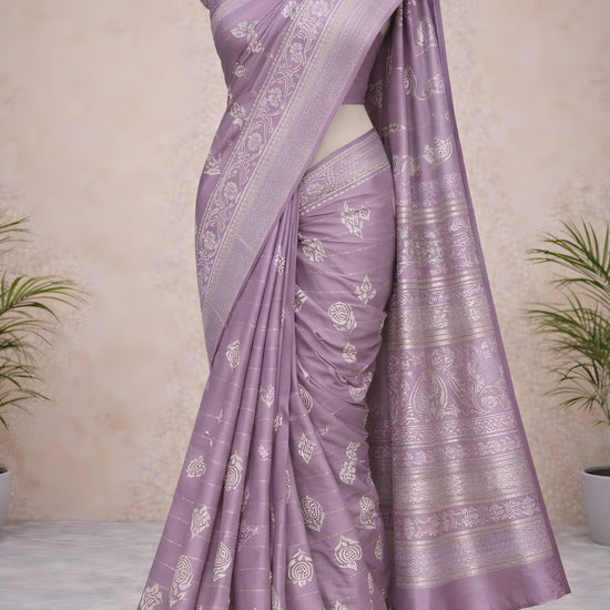 Purple printed saree video